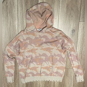 Fate Pink Camo Sweater / Hoodie Size L